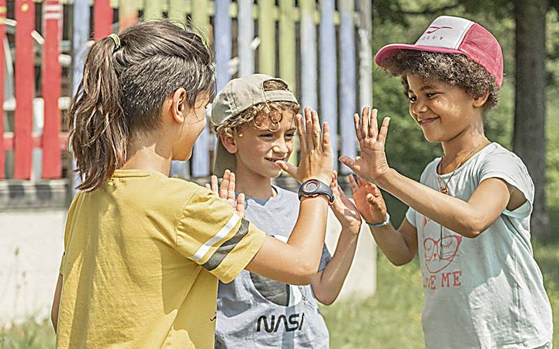 Camping Le Caussanel en Aveyron Ciela Village club enfant
