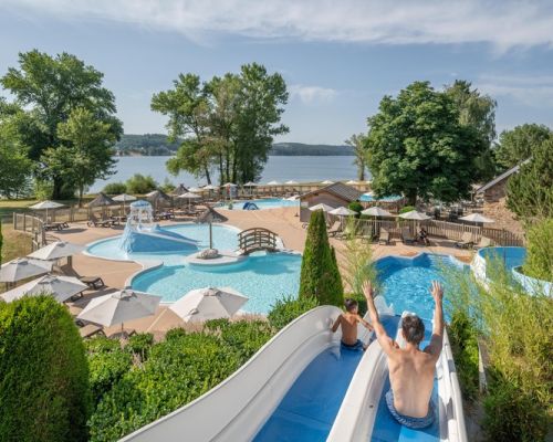 Camping Canet-de-Salars Ciela Village Le Caussanel camping 4 étoiles Aveyron toboggans