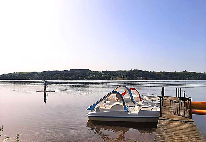 Camping Le Caussanel en Aveyron Ciela Village lac de pareloup