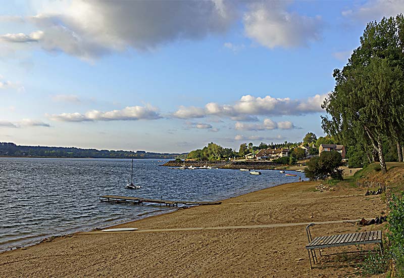 Camping Le Caussanel en Aveyron Ciela Village environs lac de pareloup