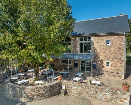 Camping Le Caussanel en Aveyron Ciela Village restaurant