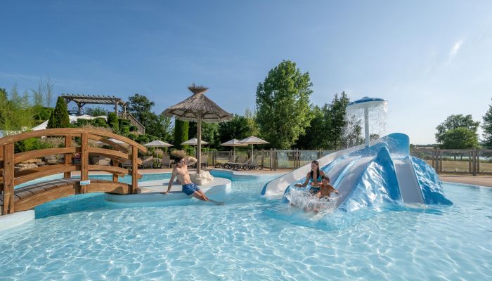 Camping Canet-de-Salars Ciela Village Le Caussanel camping 4 étoiles Aveyron parc aquatique